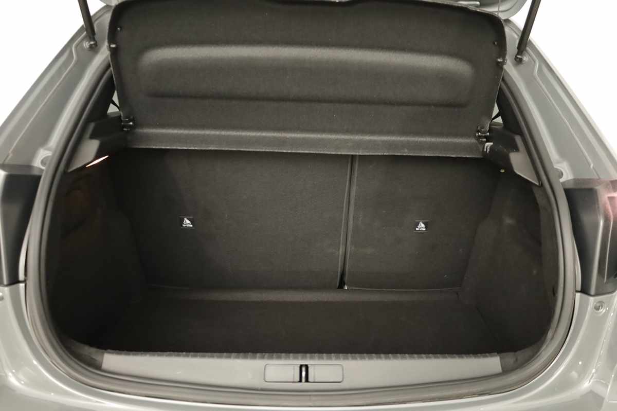peugeot-208-2025-gasolina-1199cc