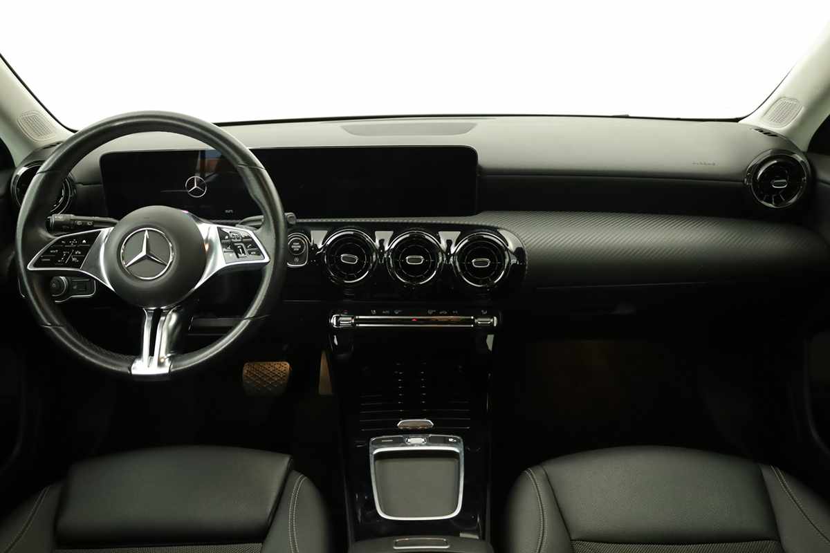 mercedes-benz-classe-a-2024-gasolina-1332cc