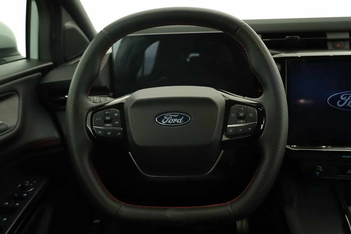ford-puma-2025-gasolina-998cc