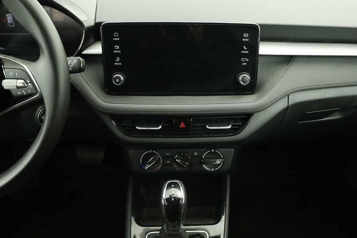 skoda-fabia-2025-gasolina-999cc