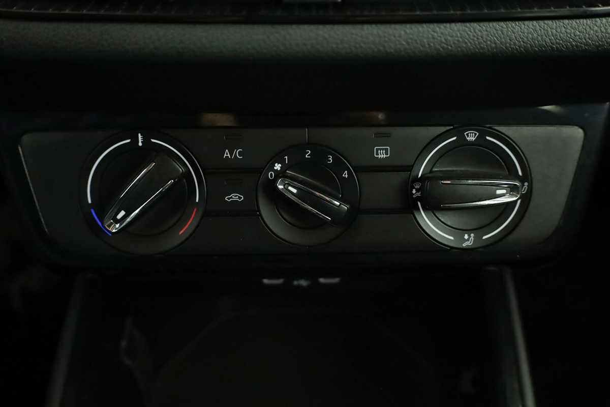 skoda-fabia-2025-gasolina-999cc