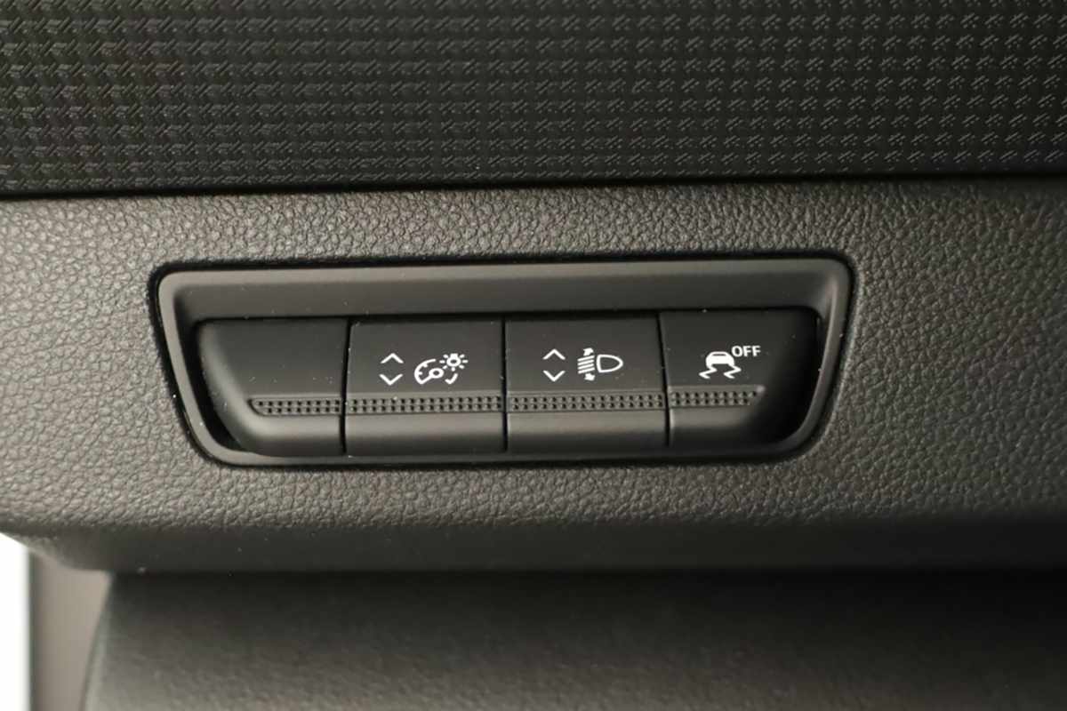 renault-kangoo-2023-diesel-1461cc