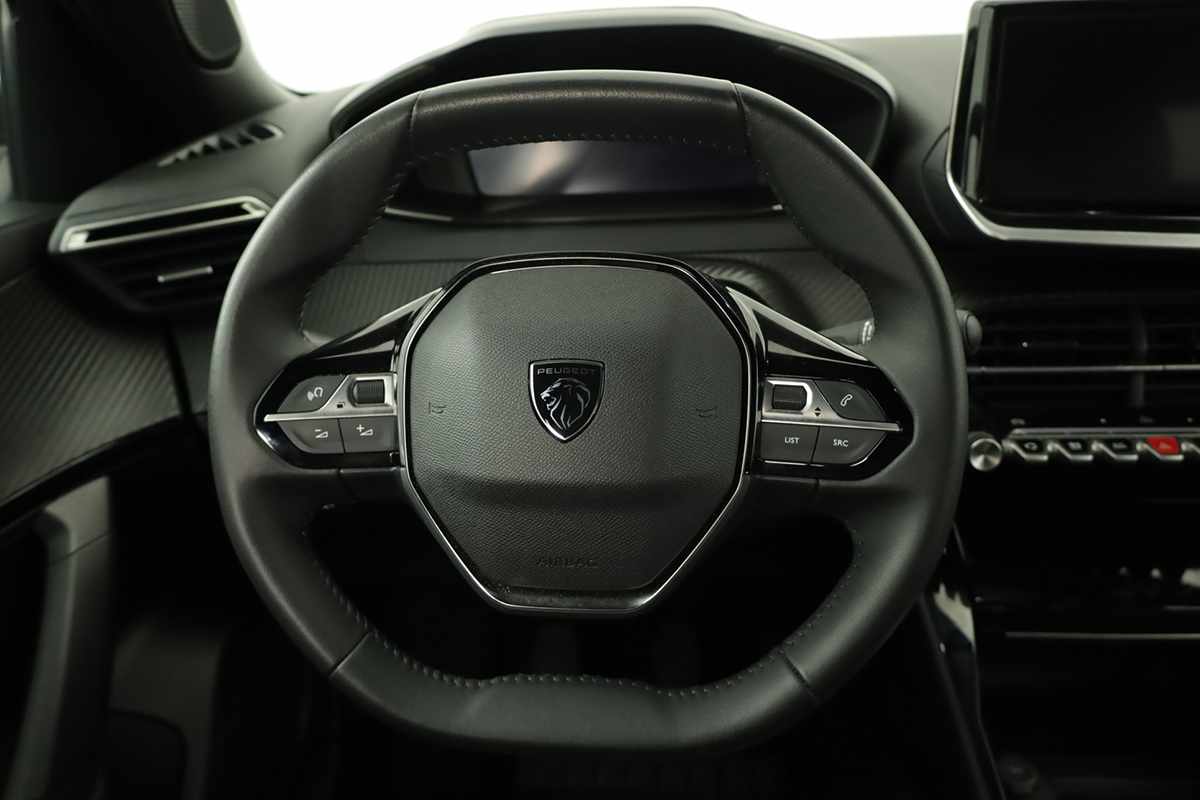 peugeot-2008-2025-gasolina-1199cc
