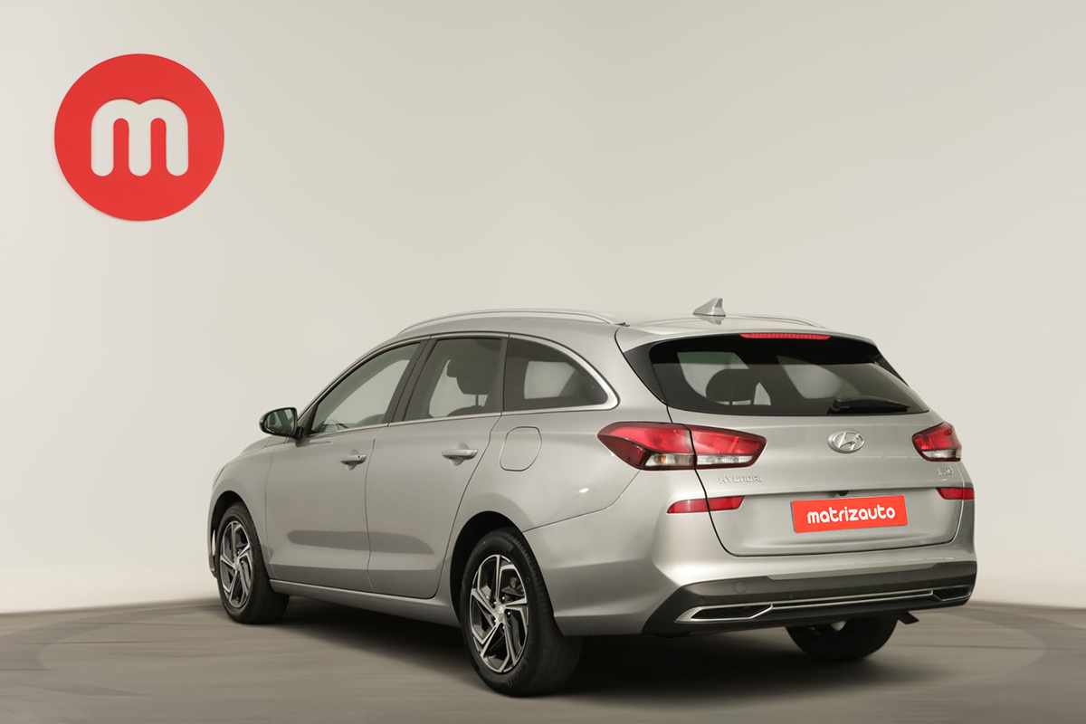 hyundai-i30-sw-2024-gasolina-998cc