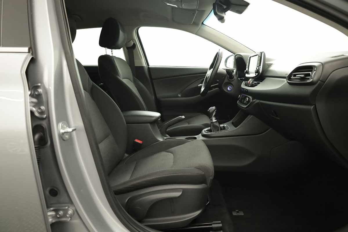 hyundai-i30-sw-2024-gasolina-998cc