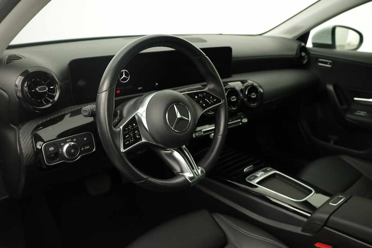mercedes-benz-classe-a-2024-gasolina-1332cc