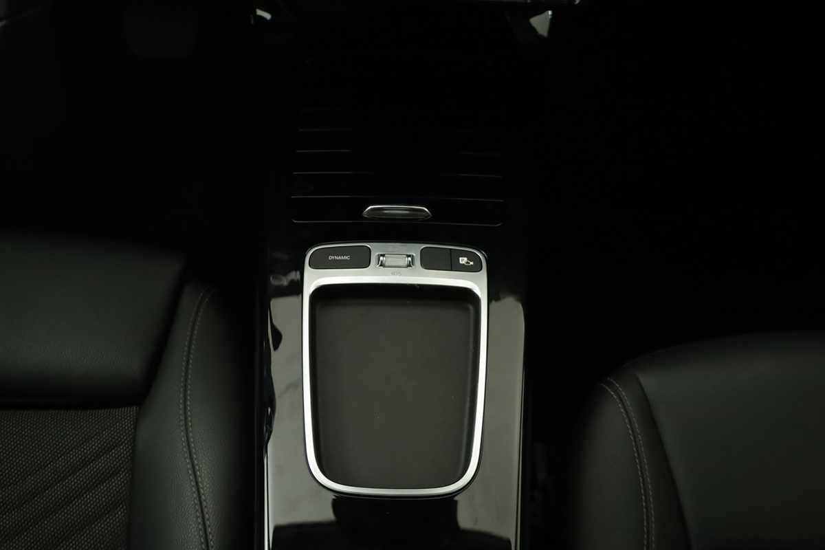 mercedes-benz-classe-a-2024-gasolina-1332cc