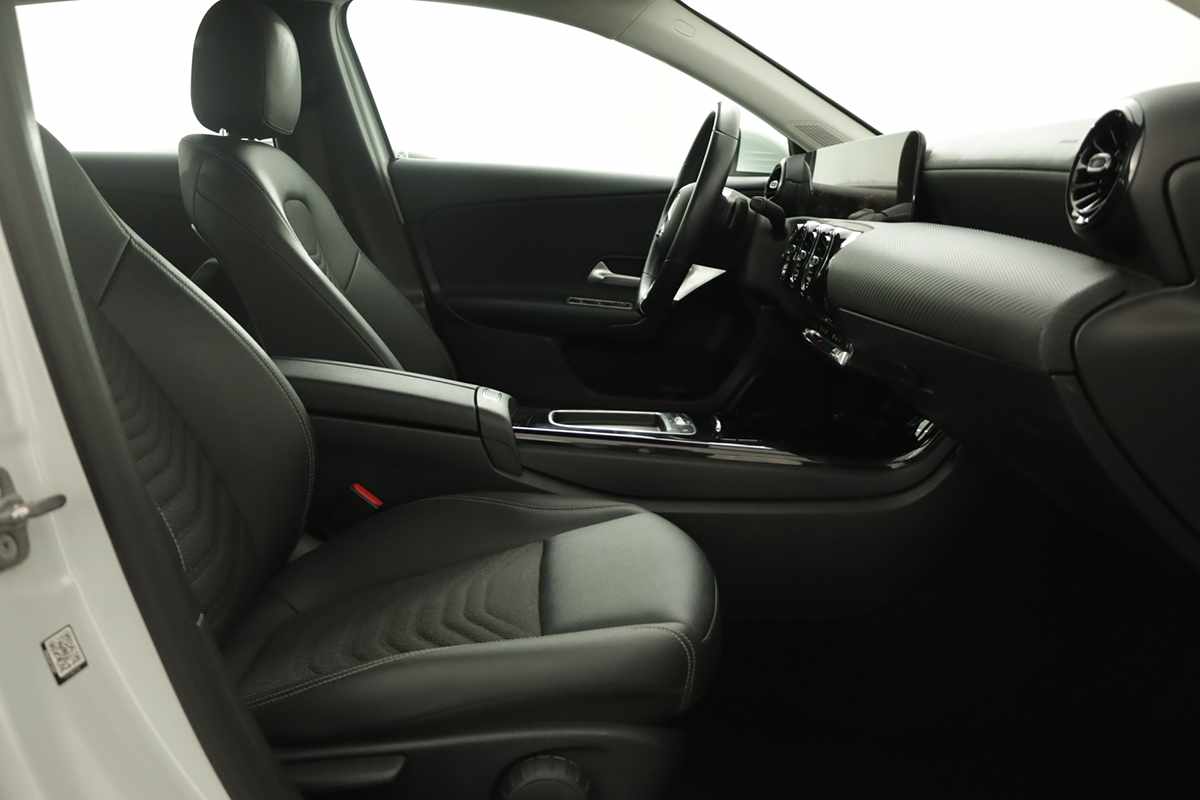 mercedes-benz-classe-a-2024-gasolina-1332cc