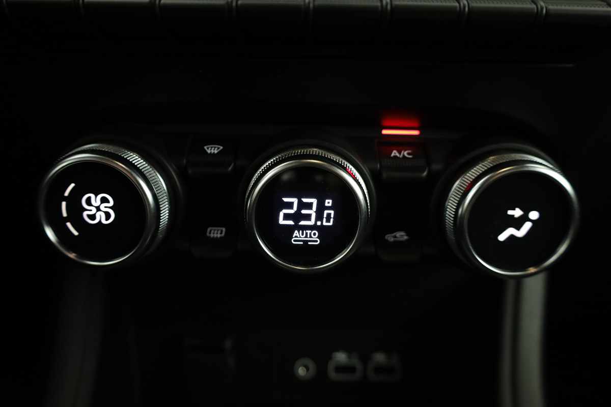 renault-captur-2024-gpl-999cc