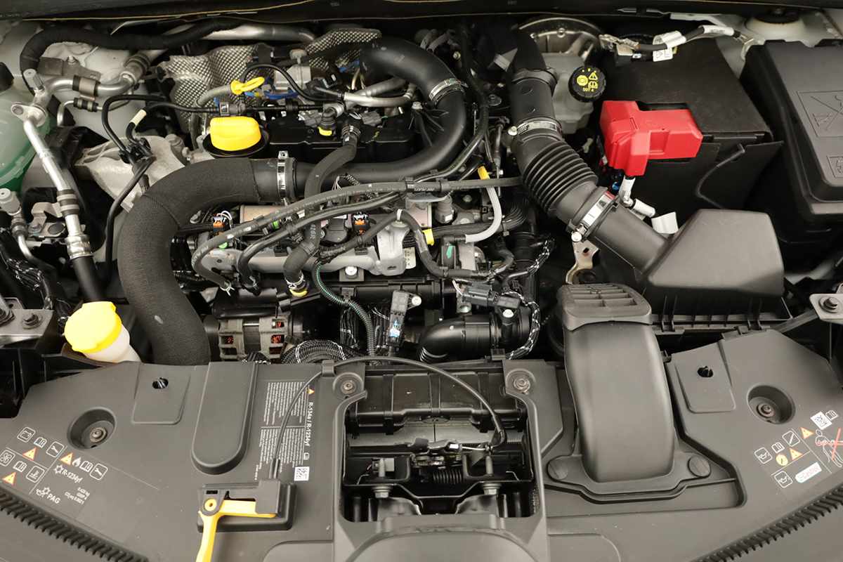 renault-captur-2024-gpl-999cc