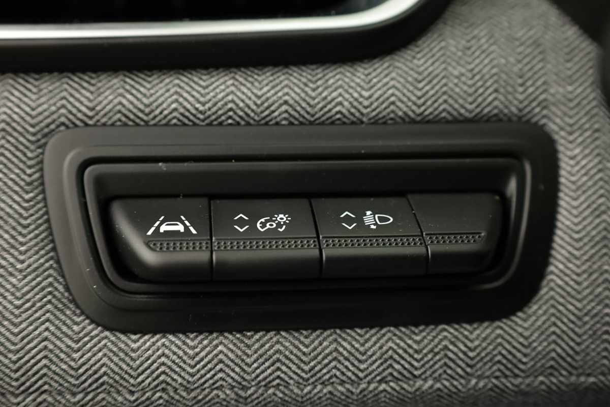 renault-clio-2024-gasolina-999cc