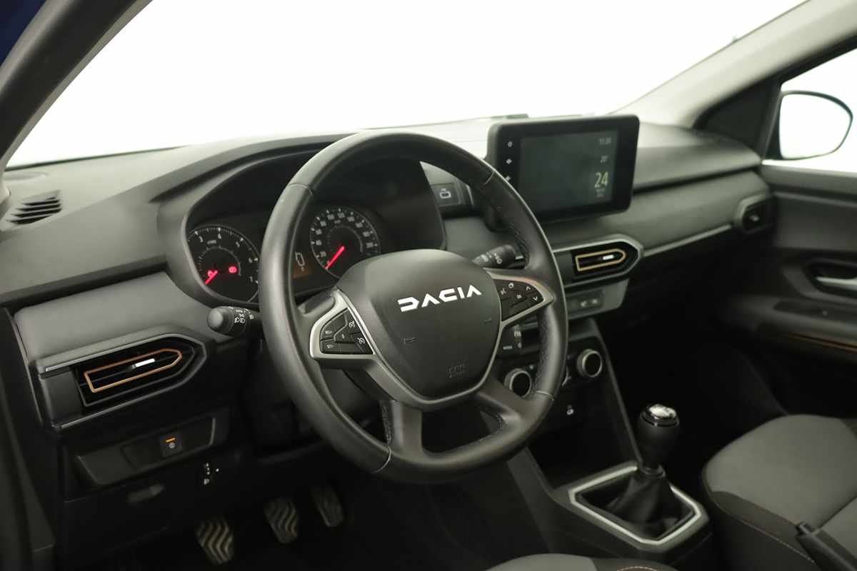 dacia-sandero-2025-gasolina-999cc