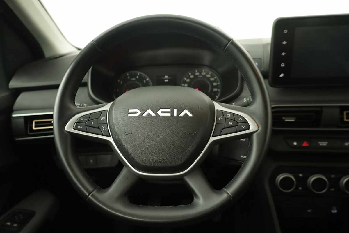 dacia-sandero-2025-gasolina-999cc