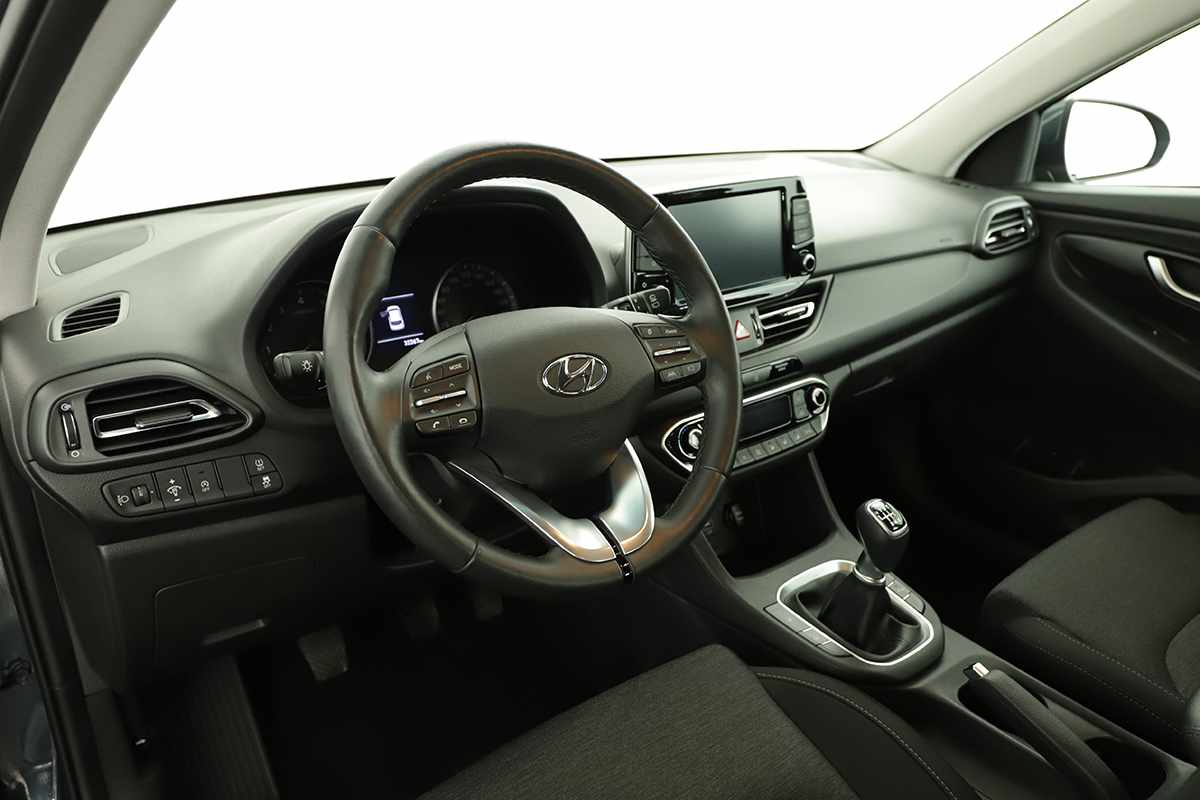 hyundai-i30-2024-gasolina-998cc