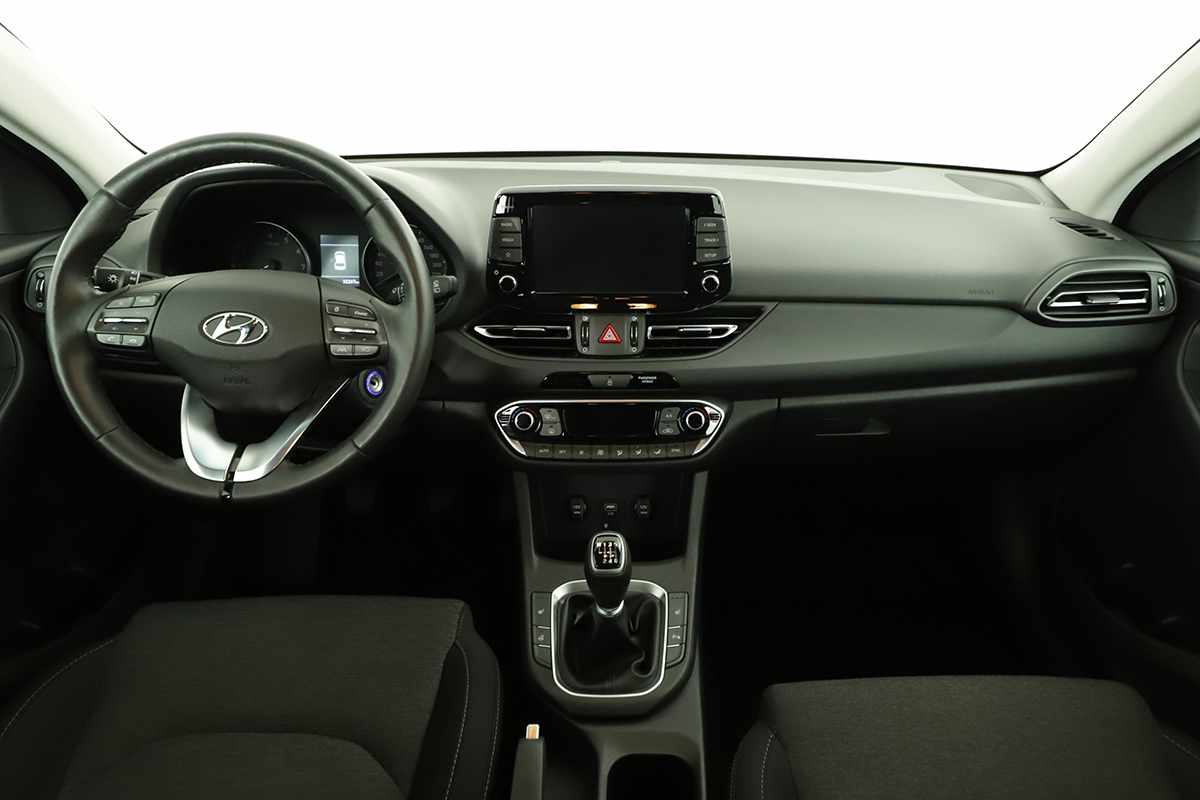 hyundai-i30-2024-gasolina-998cc