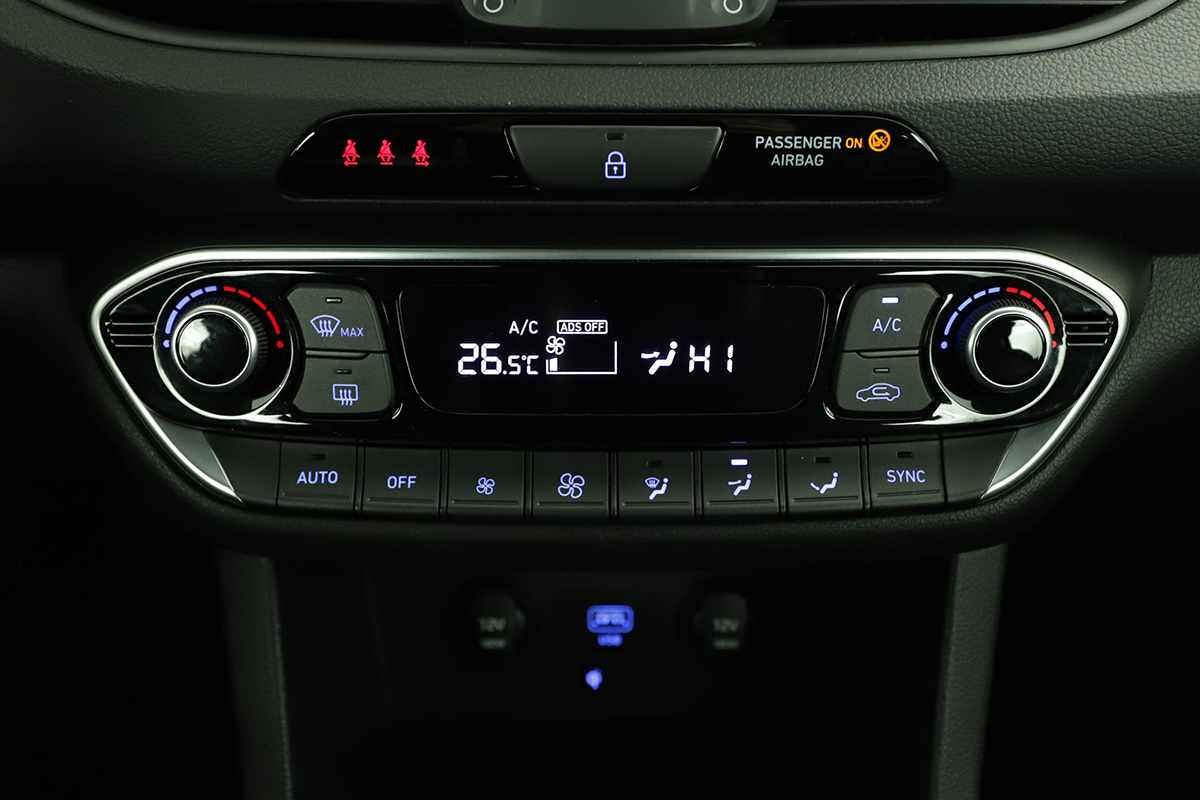 hyundai-i30-2024-gasolina-998cc