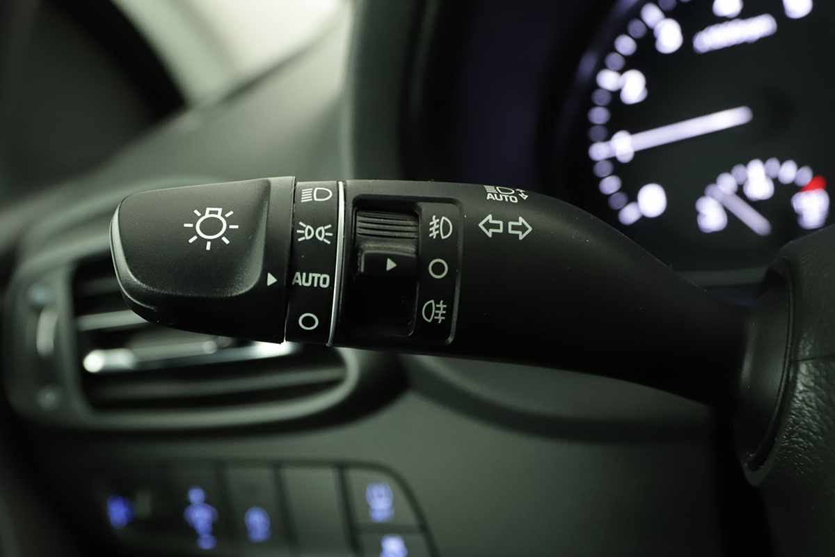 hyundai-i30-2024-gasolina-998cc