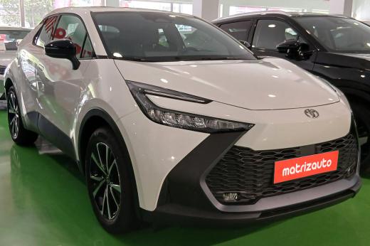 toyota-c-hr-2025-hibrido-a-gasolina-1998cc