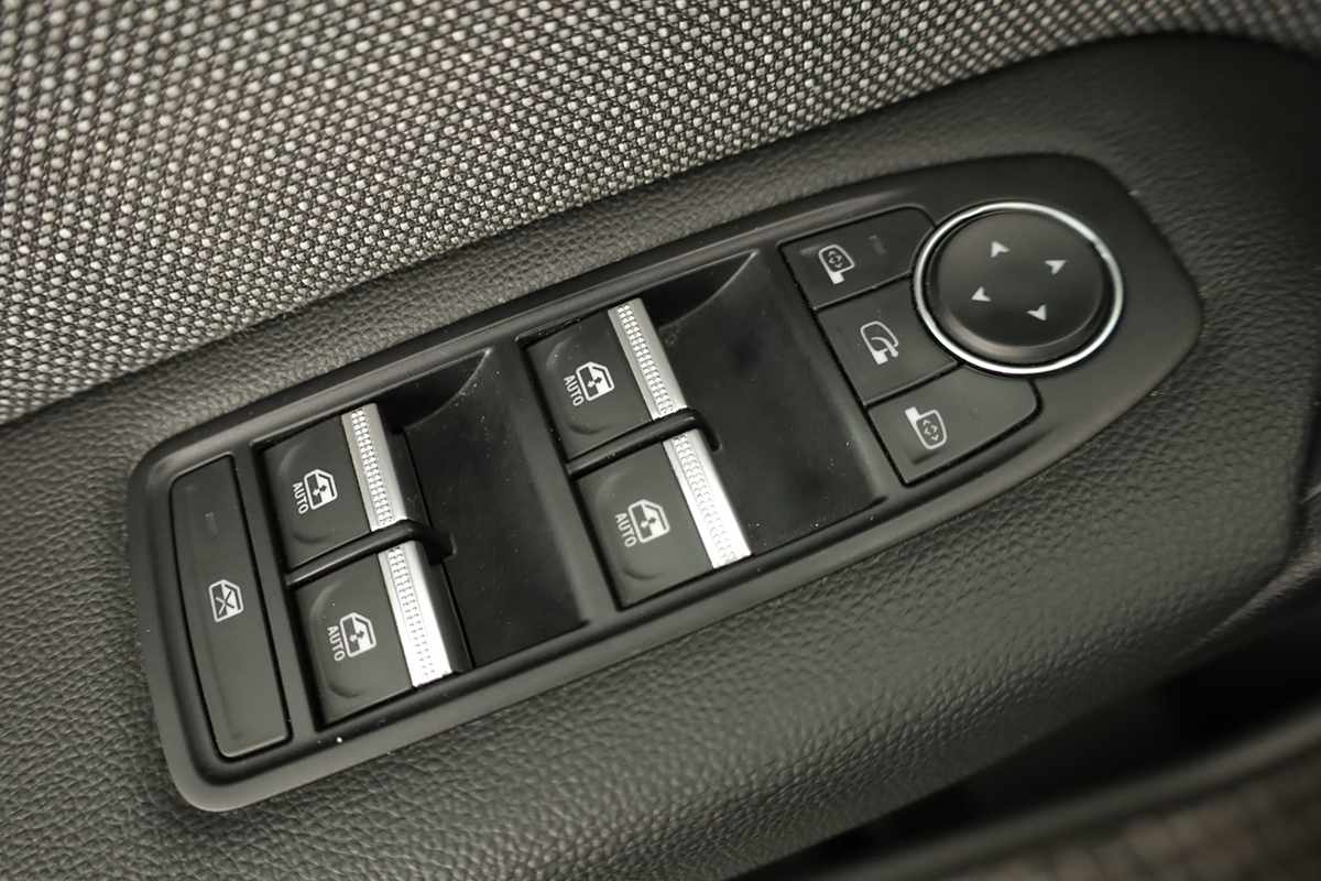 renault-captur-2024-gasolina-999cc