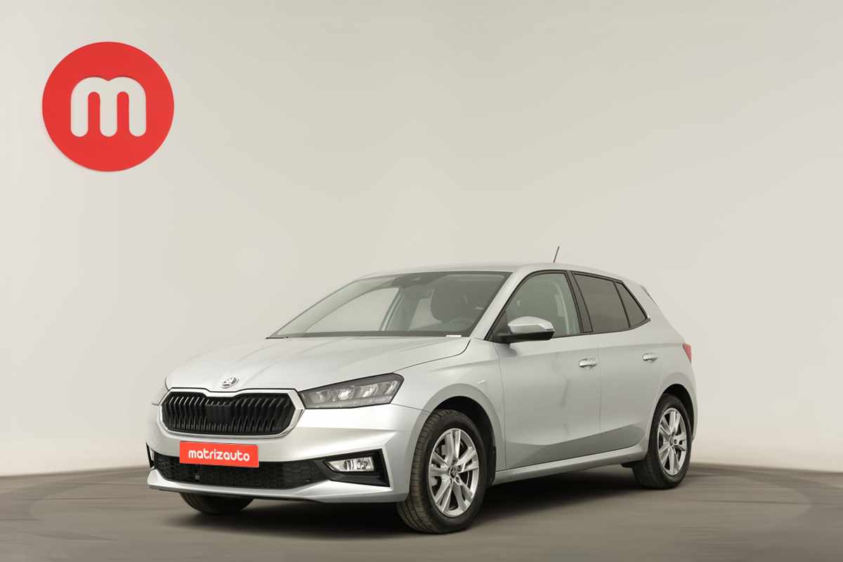 skoda-fabia-2025-gasolina-999cc
