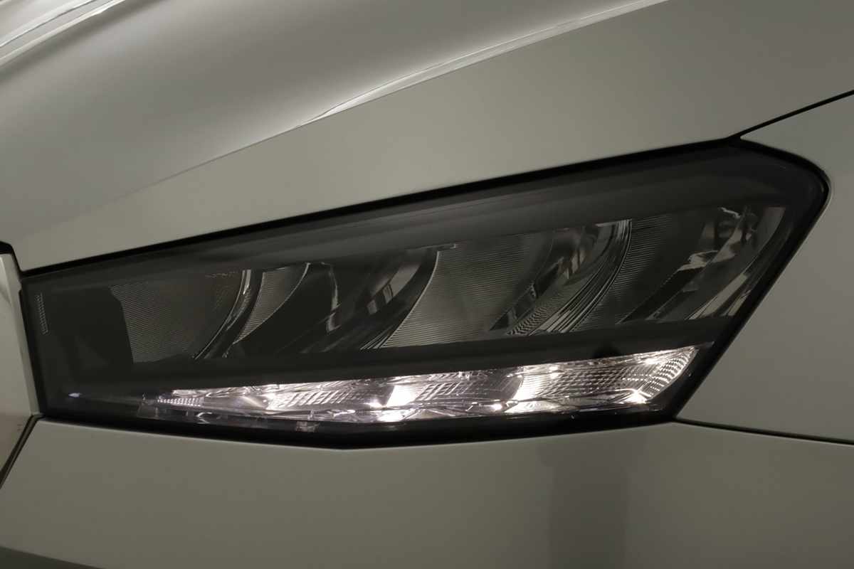 skoda-fabia-2025-gasolina-999cc