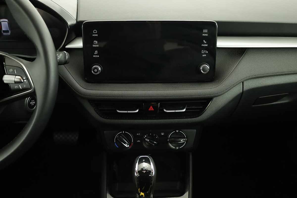 skoda-fabia-2025-gasolina-999cc