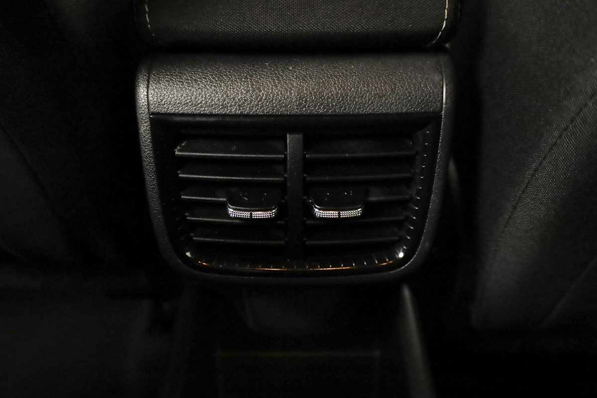 skoda-fabia-2025-gasolina-999cc