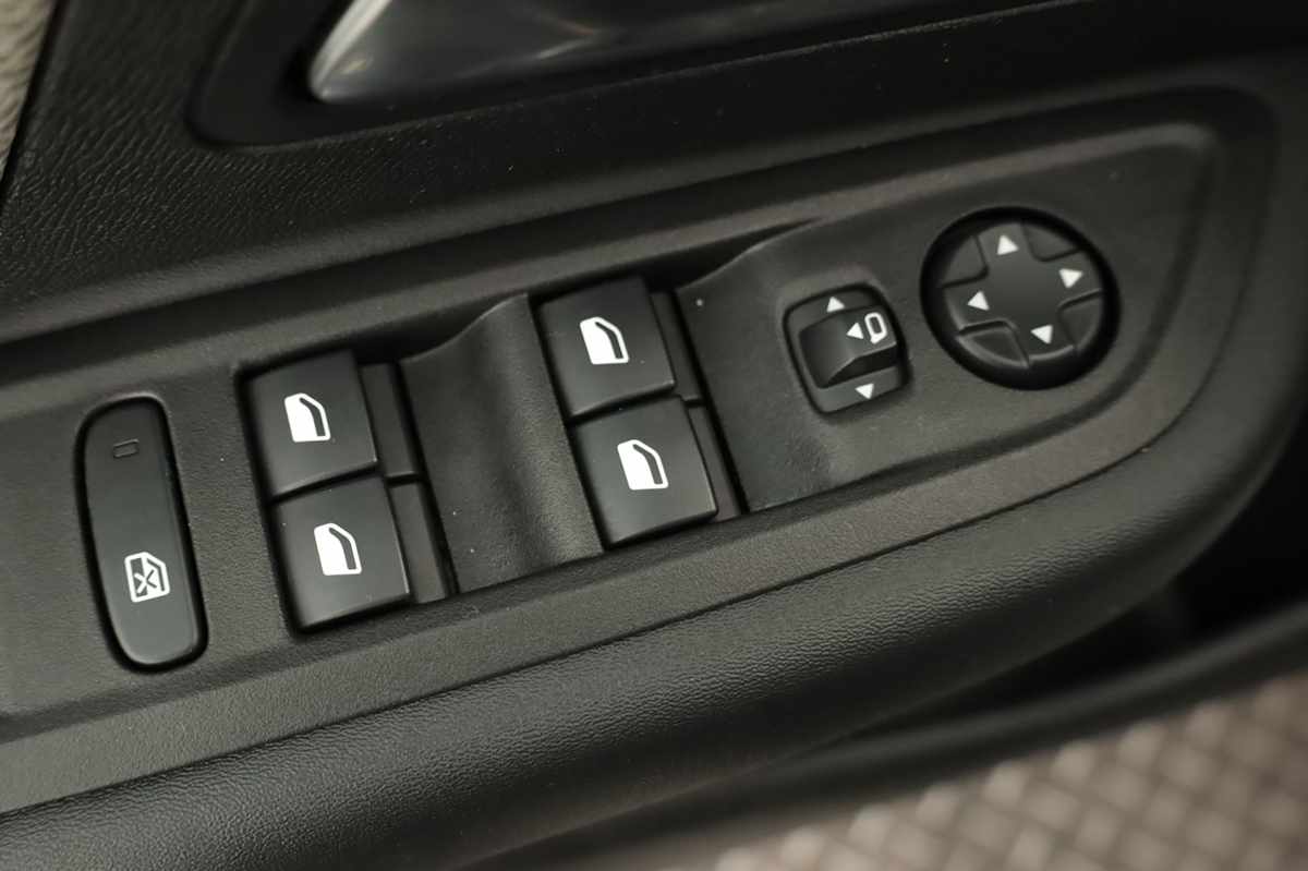 citroen-c4-2024-gasolina-1199cc