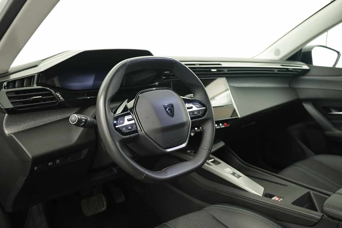 peugeot-308-sw-2023-hibrido-a-gasolina-1598cc