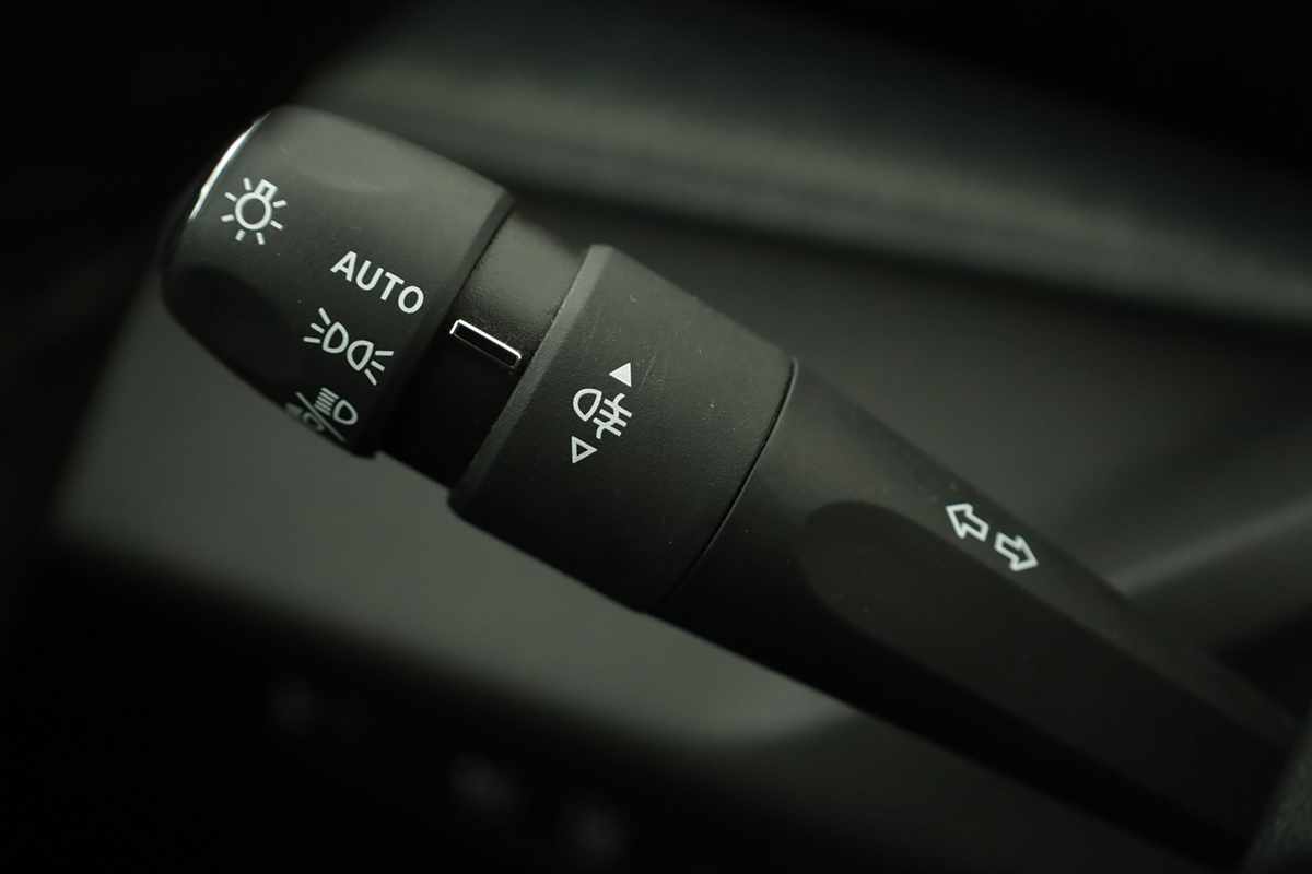 peugeot-308-sw-2023-hibrido-a-gasolina-1598cc