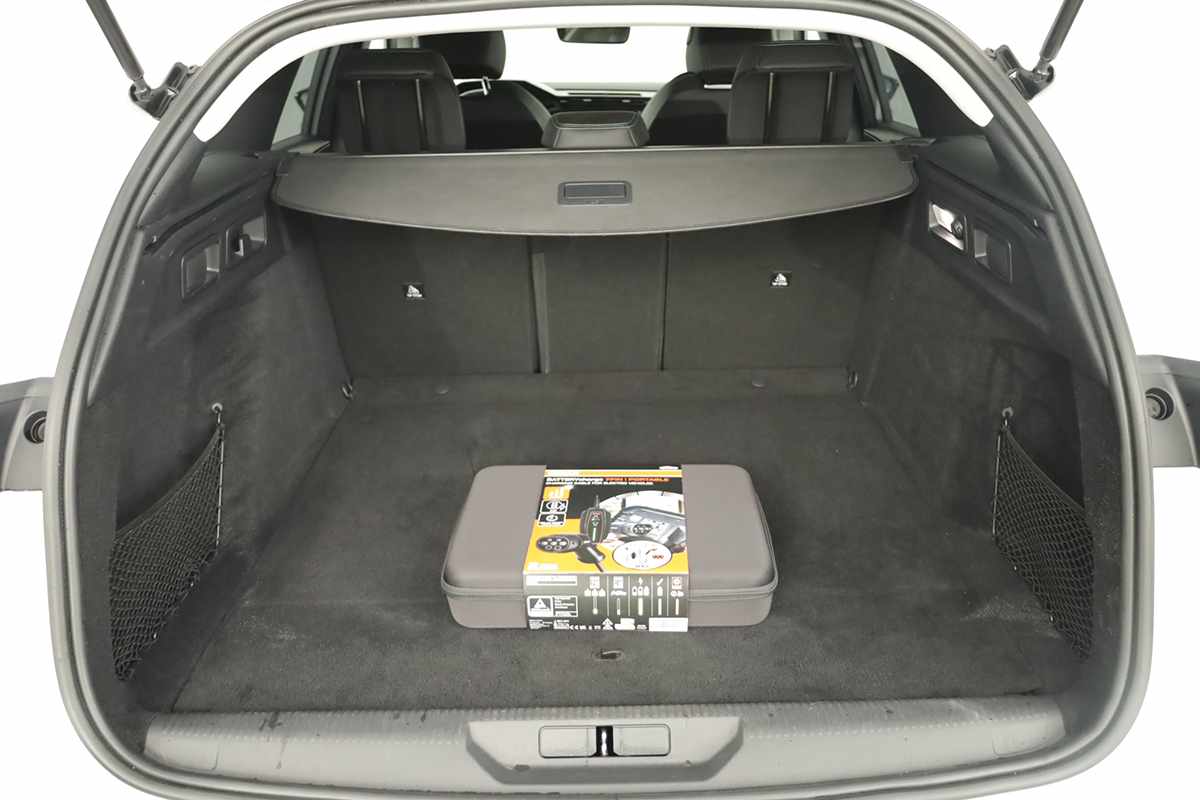 peugeot-308-sw-2023-hibrido-a-gasolina-1598cc