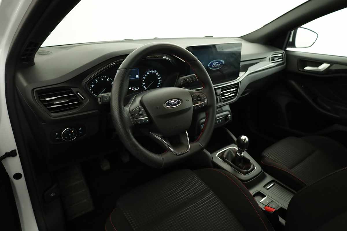ford-focus-2025-gasolina-998cc
