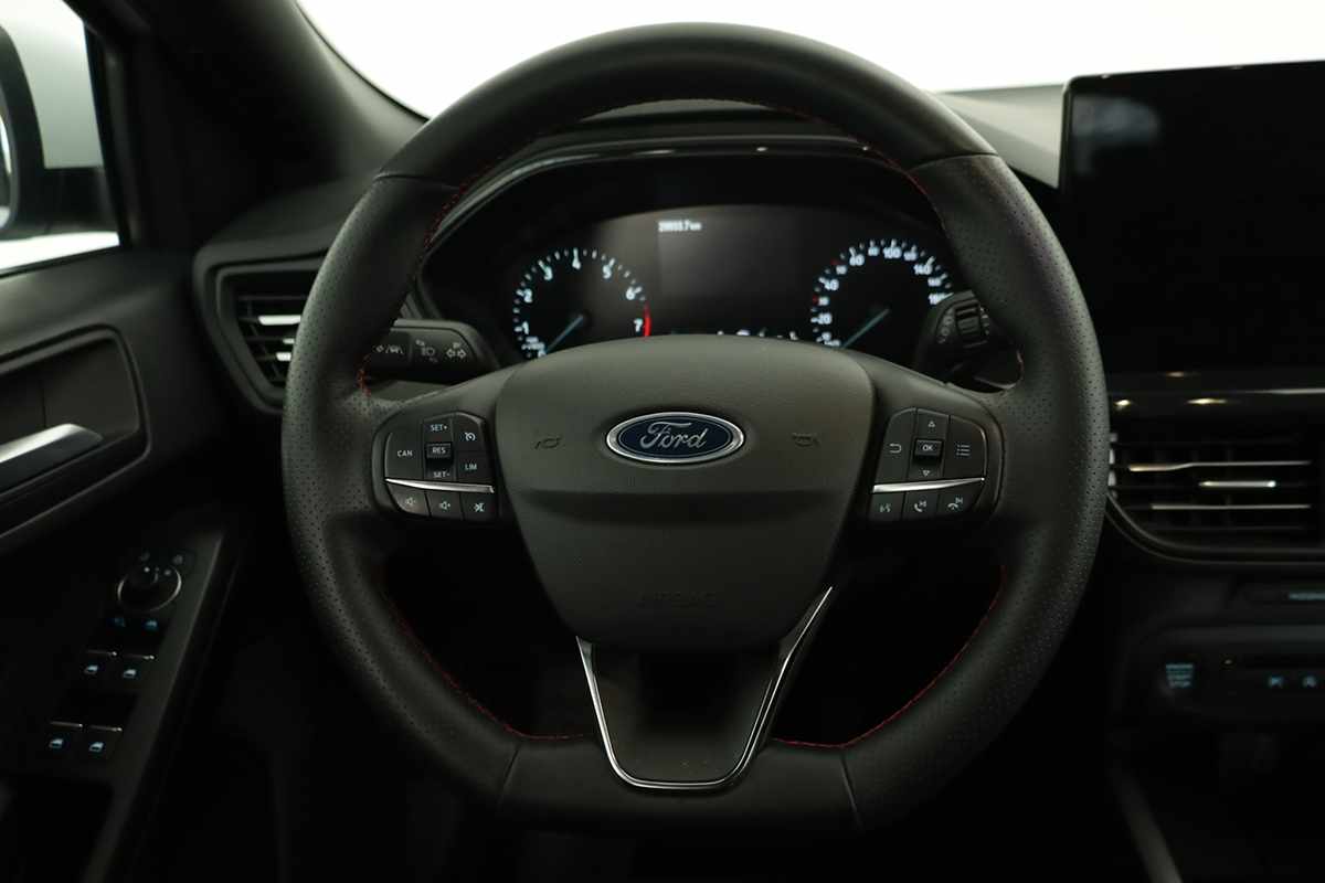 ford-focus-2025-gasolina-998cc