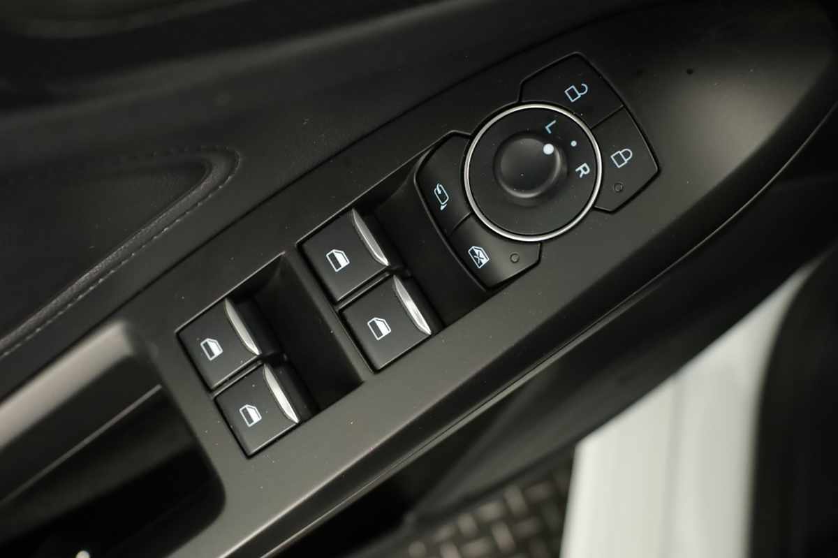 ford-focus-2025-gasolina-998cc