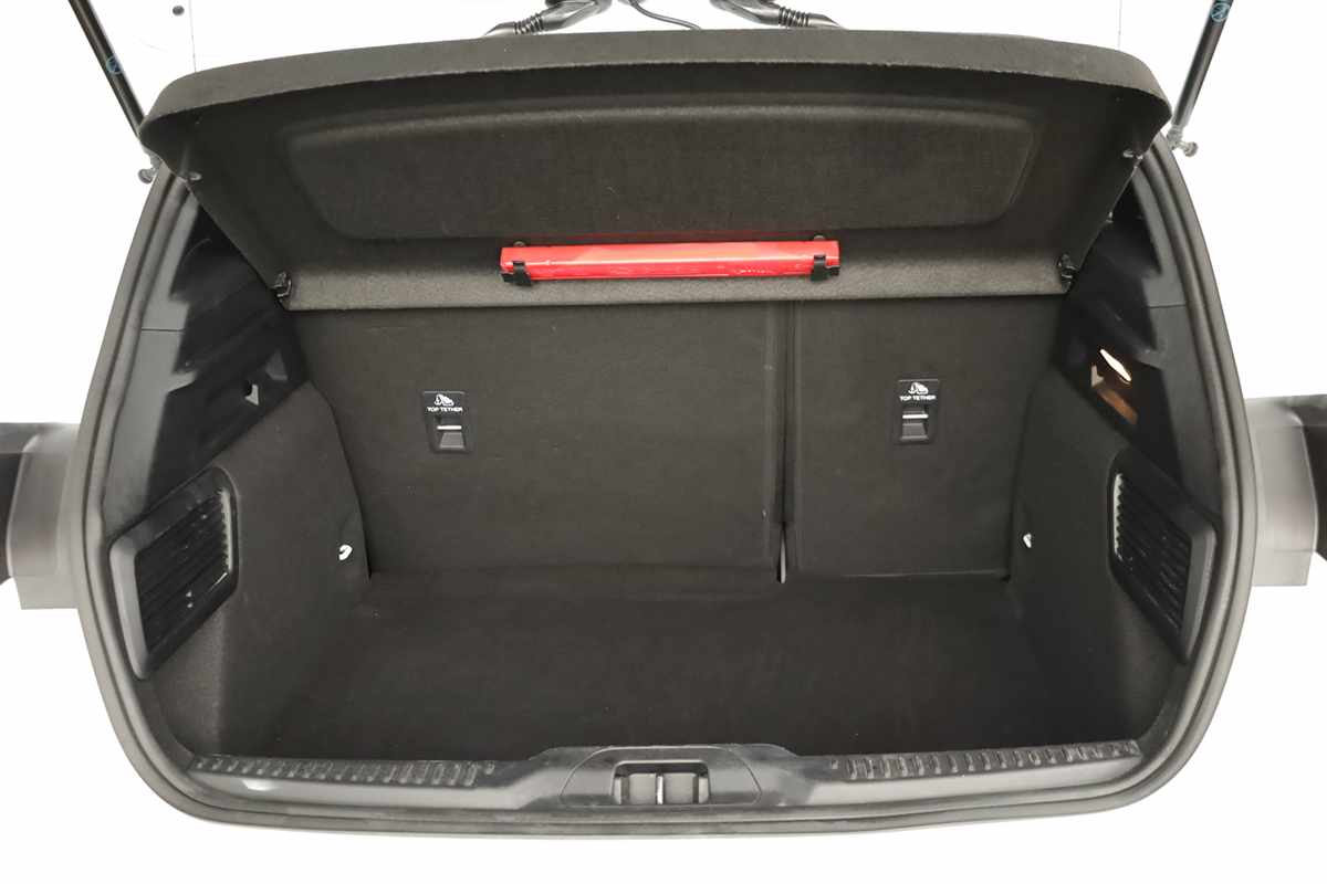 ford-focus-2025-gasolina-998cc