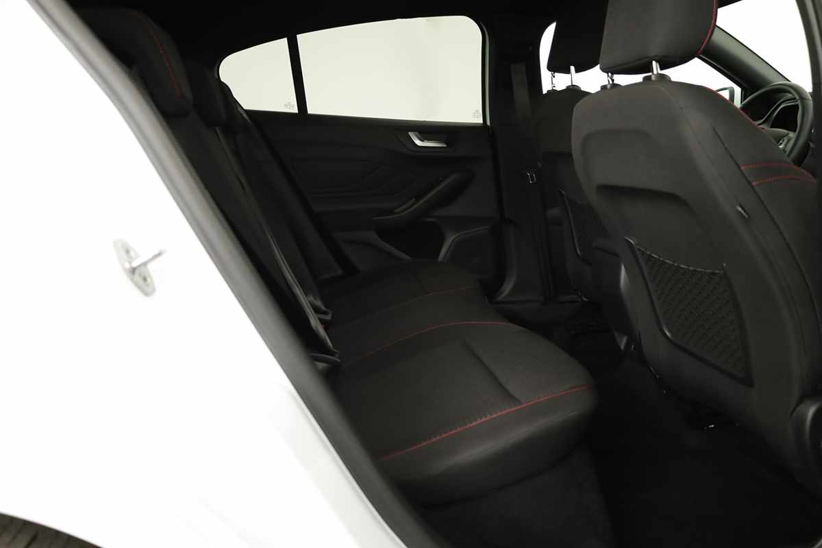 ford-focus-2025-gasolina-998cc