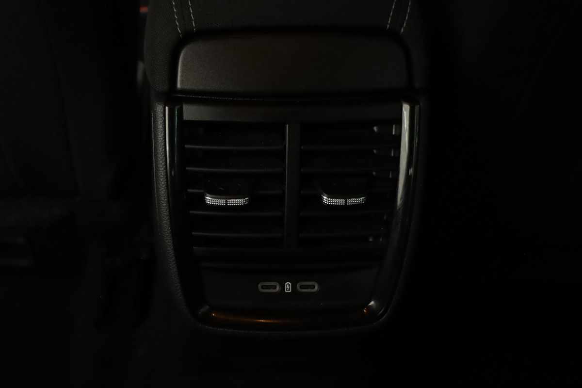 skoda-scala-2025-gasolina-999cc