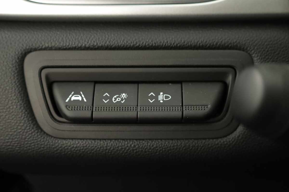 renault-captur-2023-gpl-999cc