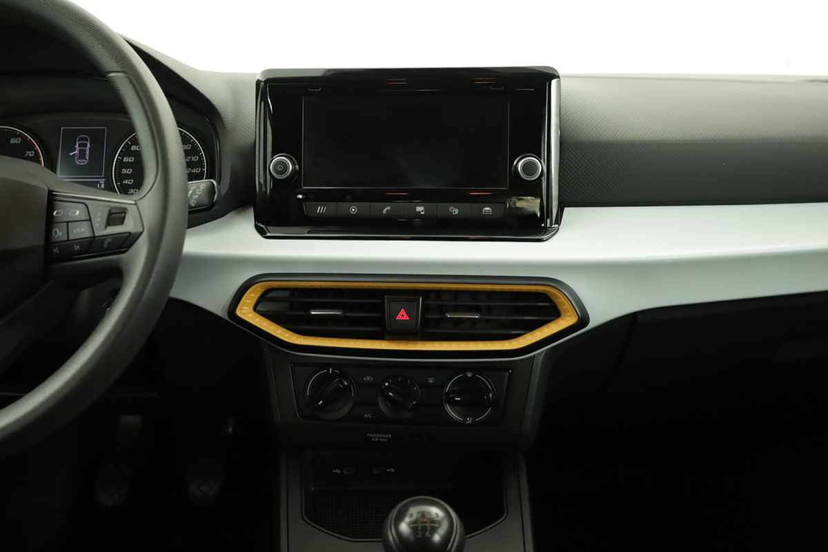 seat-ibiza-2023-gasolina-999cc