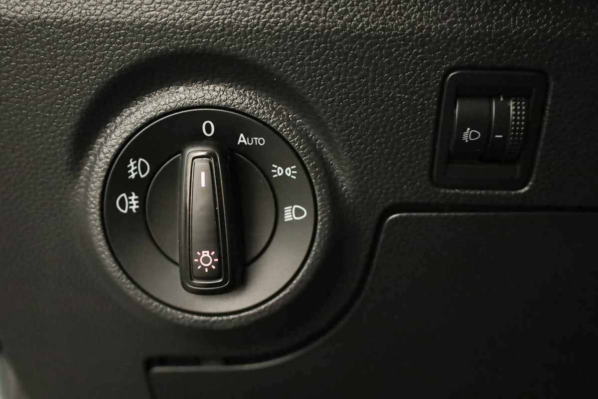 seat-ibiza-2023-gasolina-999cc