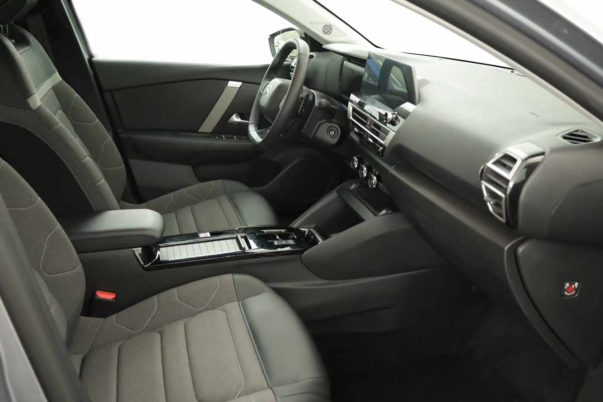 citroen-c4-2024-gasolina-1199cc
