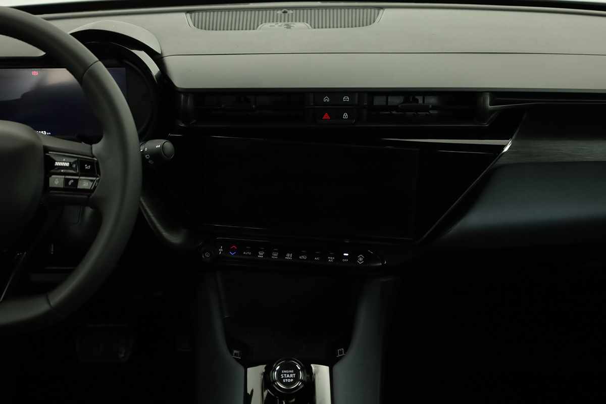 alfa-romeo-junior-2025-eletrico-0cc