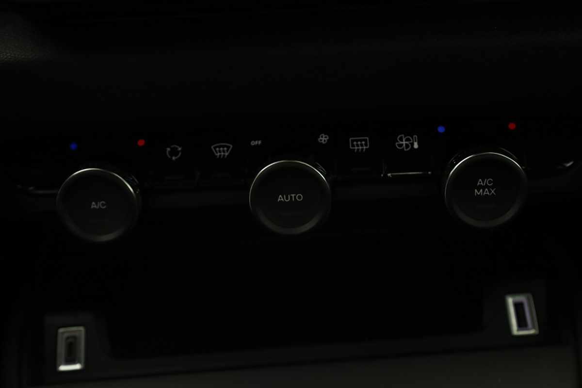 citroen-c4-2024-gasolina-1199cc
