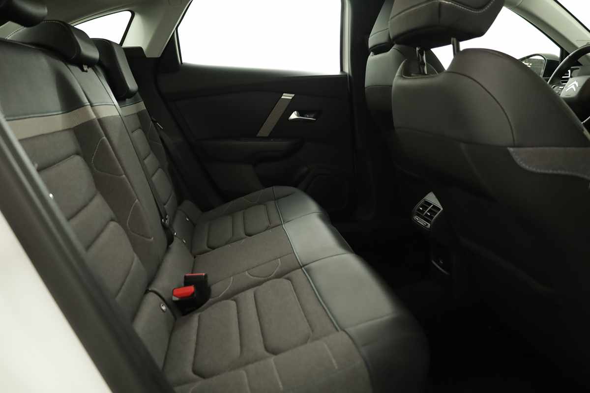citroen-c4-2024-gasolina-1199cc