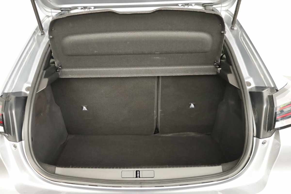 peugeot-208-2025-gasolina-1199cc