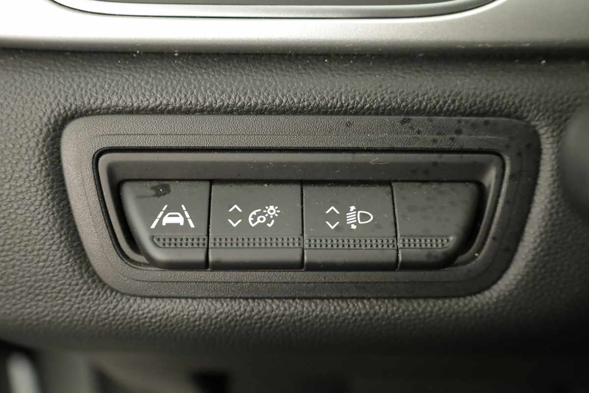 renault-captur-2024-gasolina-999cc