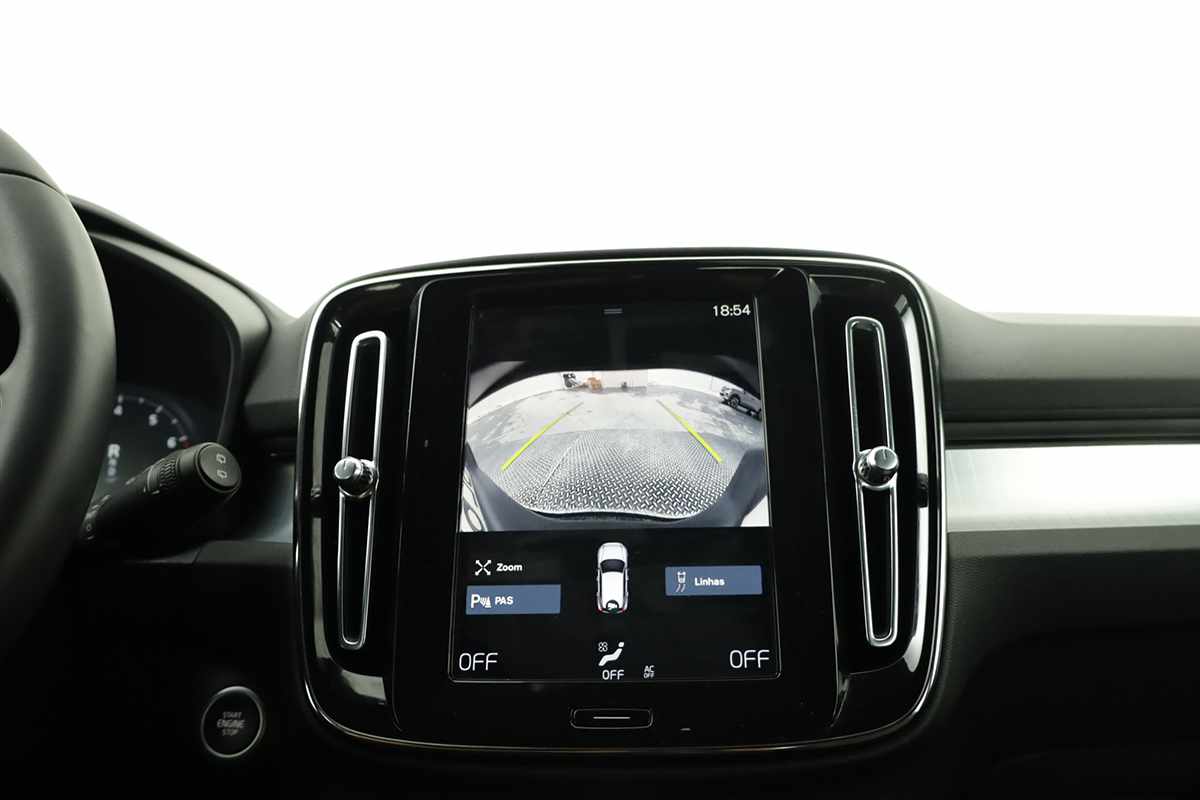 volvo-xc40-2024-gasolina-1477cc