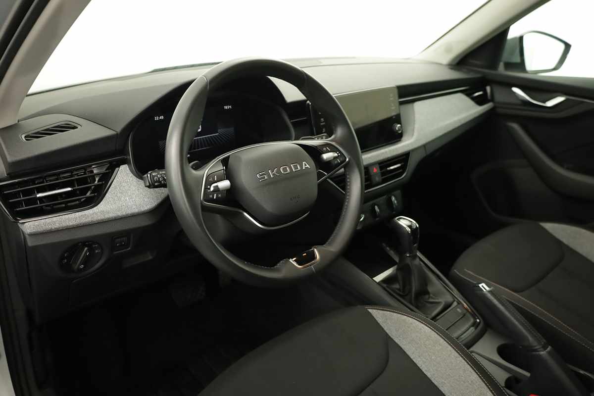 skoda-kamiq-2025-gasolina-999cc