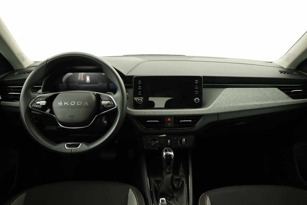 skoda-kamiq-2025-gasolina-999cc