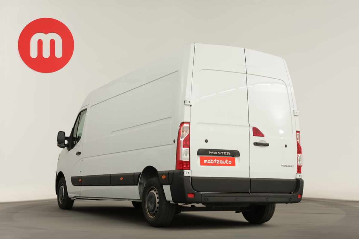 renault-master-2022-diesel-2299cc